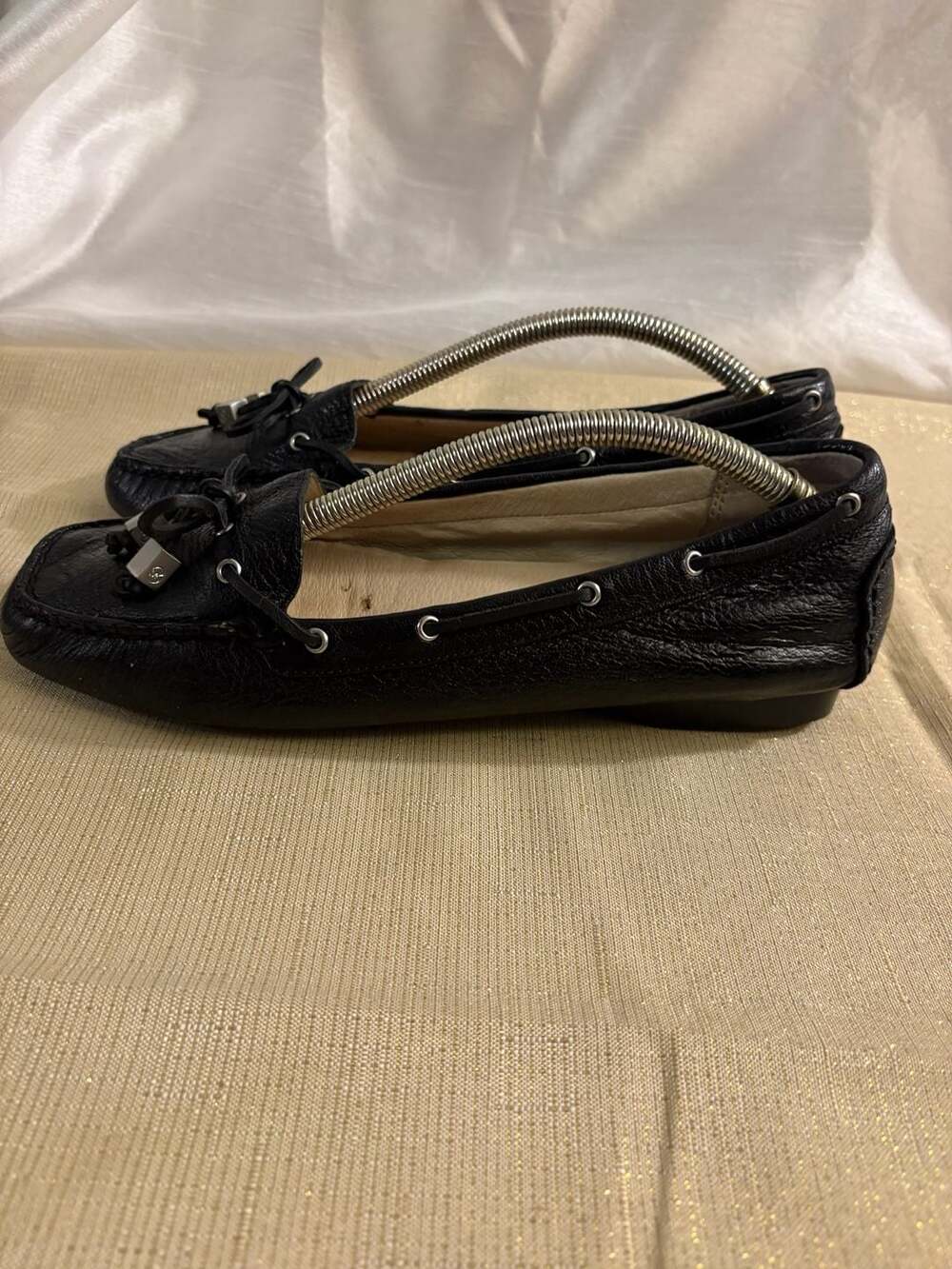 MICHAEL Michael Kors Amber Leather Moccasin Flats - Picture 4 of 8